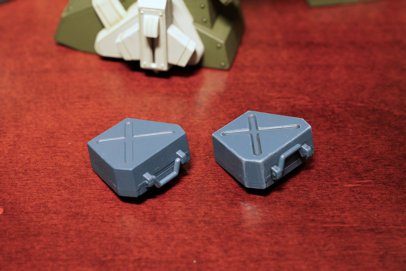 タンク、ハイライト入れ前と後