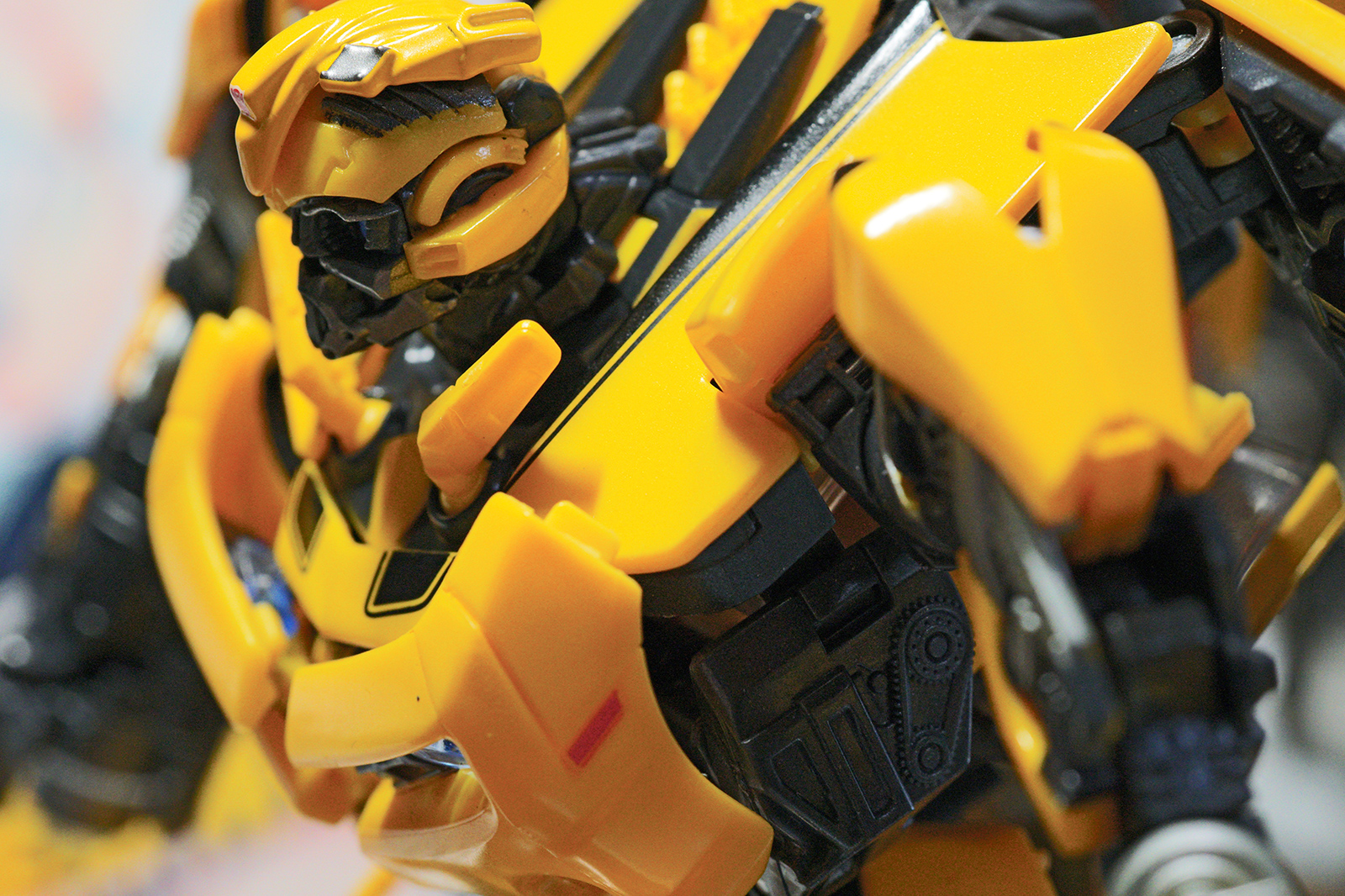 mpm-3バンブルビー　上半身ロックパーツ