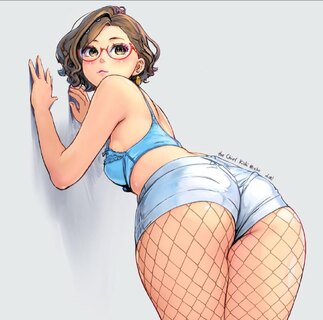 「こちらホットパンツアカウントです」