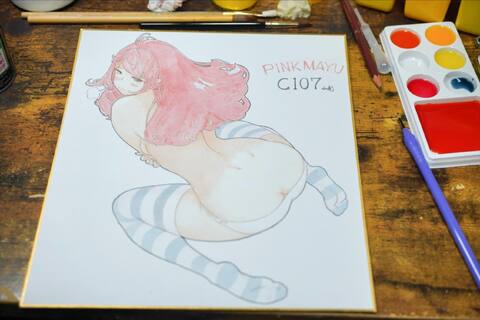 C107真悠さん色紙一枚できた。