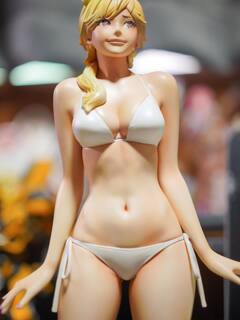 午前中の真琴ちゃんの巨腰撮影会。